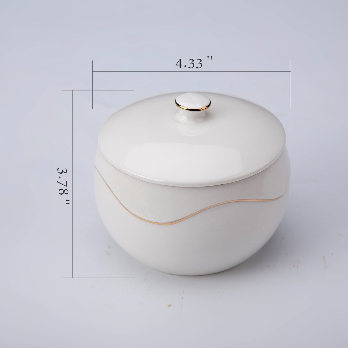 Luxury Gift For Mother Wife Girlfriend 11 oz Porcelain Sugar Bowl With Built-in Spoon Sugar Holder Sugar Containerr